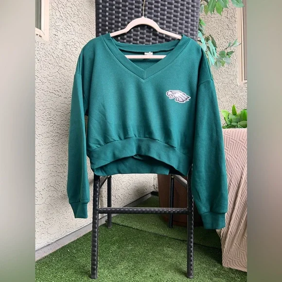 Green V-Neck embroidered Eagles Sweatshirt - Picture 2 of 5
